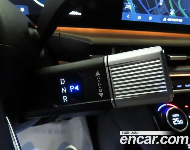 Hyundai Santafe Santa Fe (MX5) Бензин 2.5T 4WD — Фото автомобиля 16