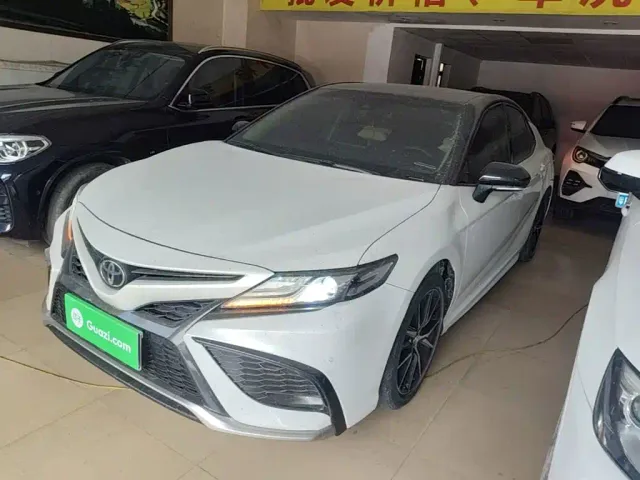 Фотография автомобиля — Toyota Camry