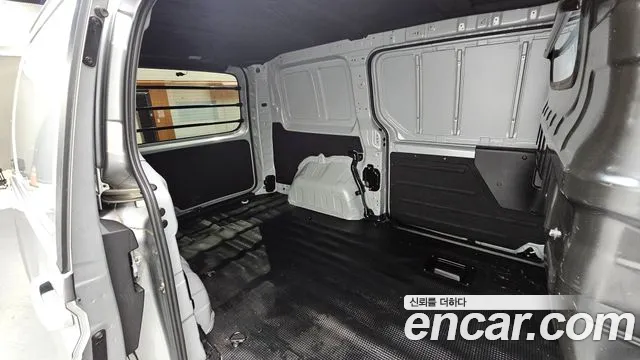Hyundai Staria Staria Карго 3 места — Фото автомобиля 19