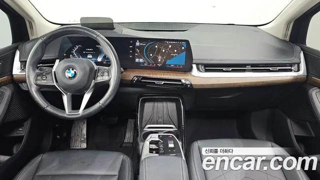 BMW 2 Series U06 — Фото автомобиля 10