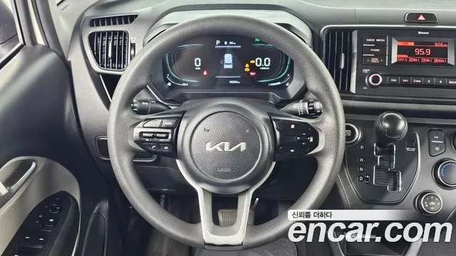 Kia RAY Новый Kia Ray Фургон — Фото автомобиля 13