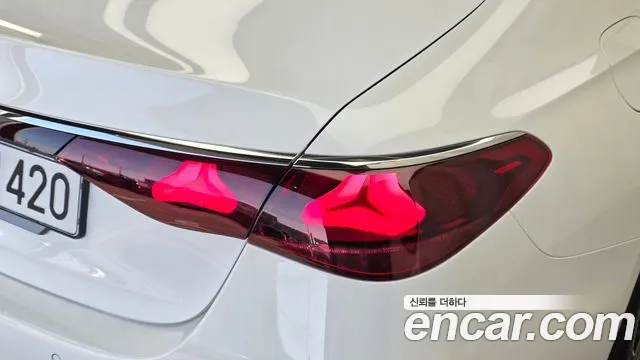 Mercedes-Benz E-Class W214 — Фото автомобиля 23