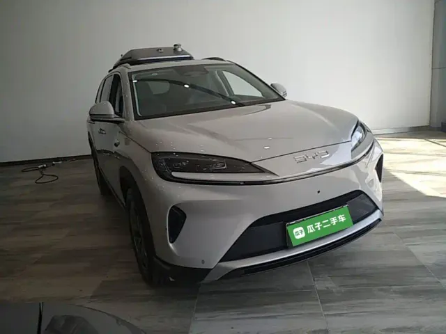 BYD Hai Shi 07 DM-i — Фото автомобиля 3