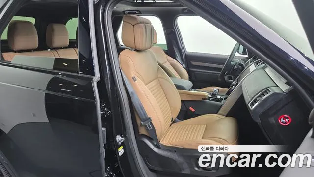 Land Rover Discovery — Фото автомобиля 16