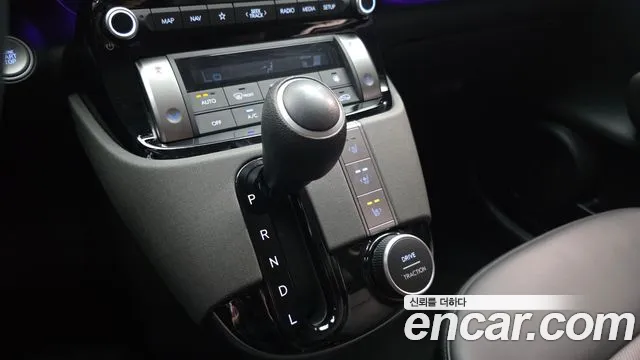 Hyundai Casper New — Фото автомобиля 12
