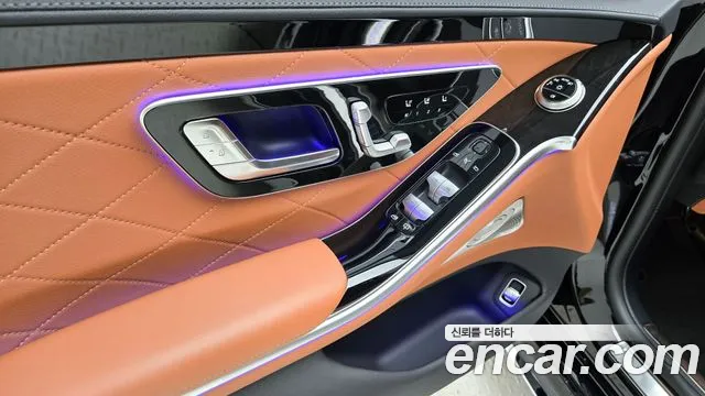 Mercedes-Benz S-Class S-класс W223 — Фото автомобиля 16