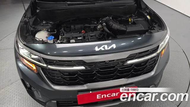 Kia Seltos — Фото автомобиля 9