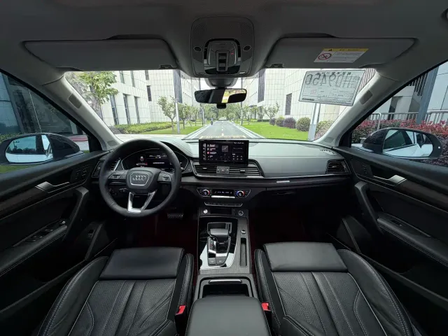 Audi Q5L — Фото автомобиля 11