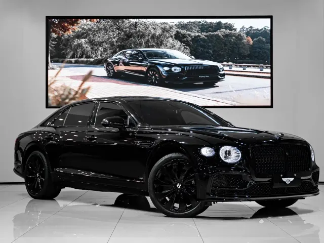Bentley Flying Spur — Фото автомобиля 3