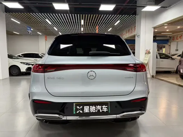 Mercedes-Benz EQS SUV — Фото автомобиля 5