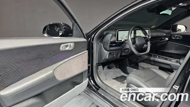 Hyundai Ioniq 6 — Фото автомобиля 15