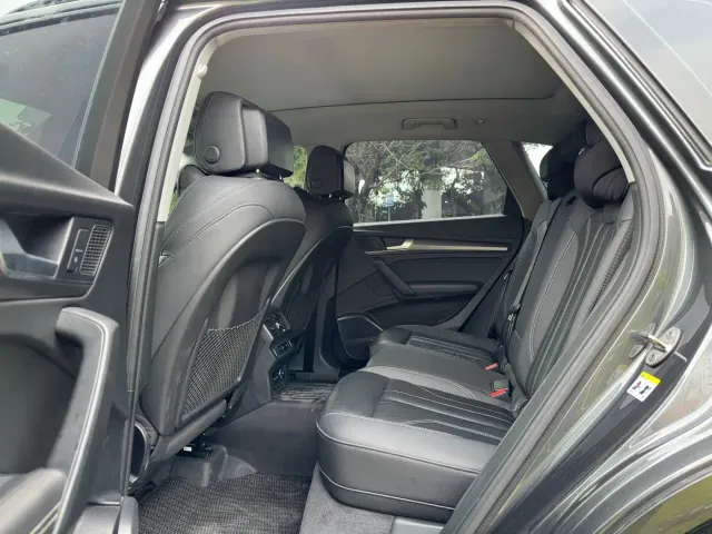 Audi Q5L — Фото автомобиля 9