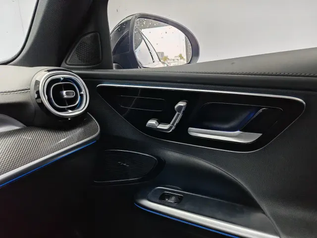 Mercedes-Benz C-Class — Фото автомобиля 17