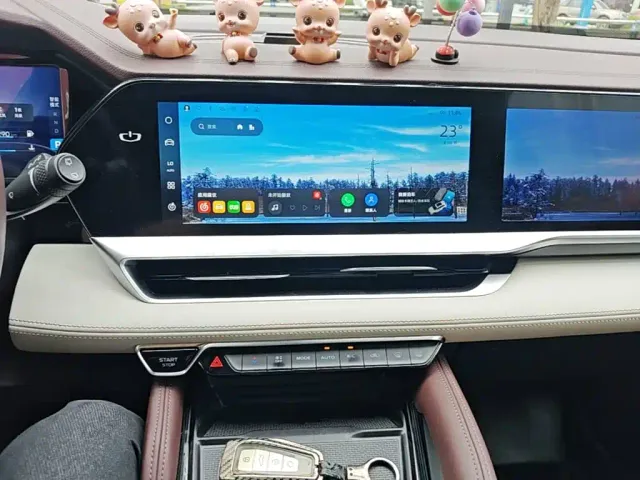 Geely Xingyue L — Фото автомобиля 12
