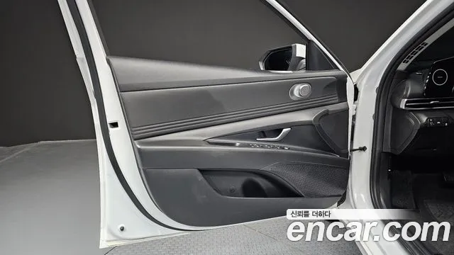 Hyundai Avante — Фото автомобиля 13
