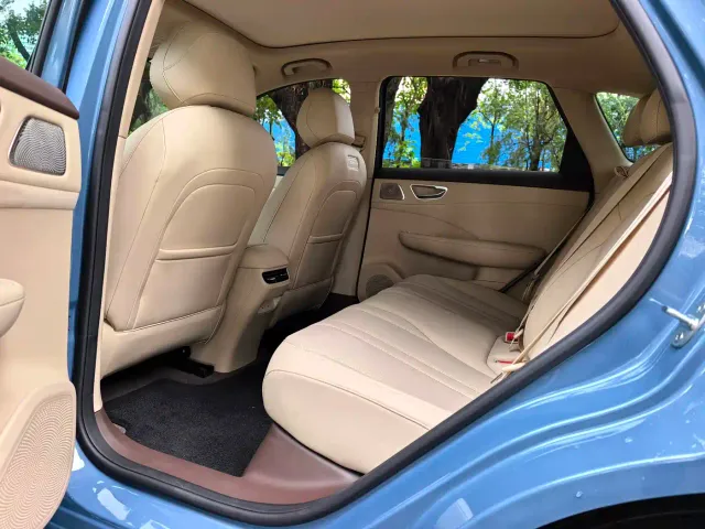 Shangjie SUV — Фото автомобиля 10