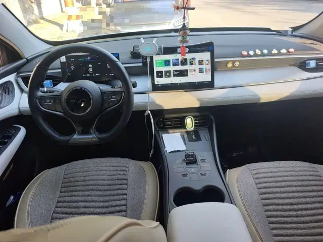 BYD Seal 05 DM-i — Фото автомобиля 5