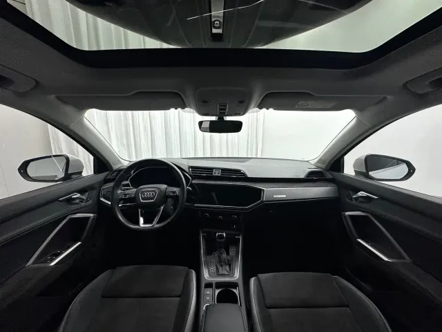 Audi Q3 — Фото автомобиля 14