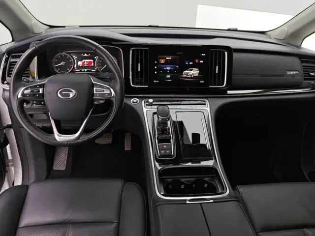 GAC Trumpchi M8 — Фото автомобиля 12