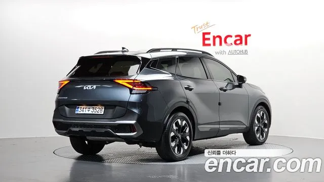 Kia Sportage Sportage 5-е поколение Бензин 1.6 турбо 2WD — Фото автомобиля 2