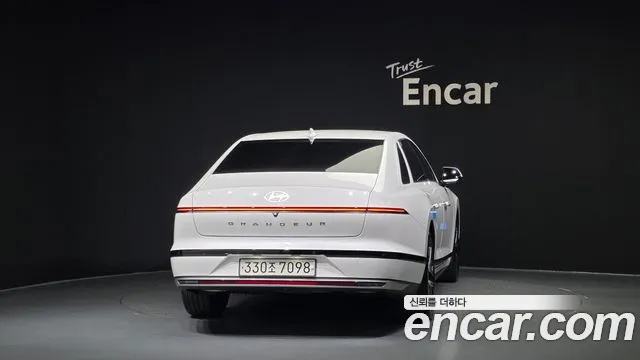 Hyundai Grandeur GN7 — Фото автомобиля 4