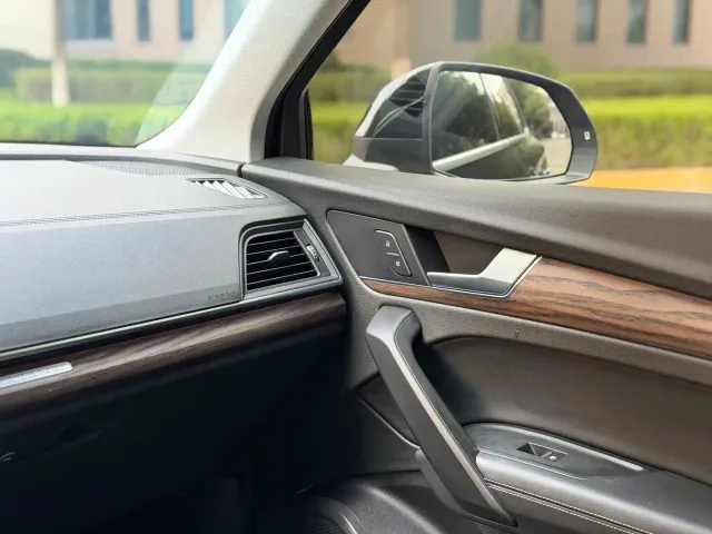 Audi Audi Q5L 2022 40T Fashion Elegance — Фото автомобиля 11