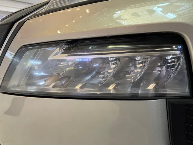 Nissan X-Trail — Фото автомобиля 4