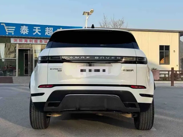 Land Rover Range Rover Evoque — Фото автомобиля 3