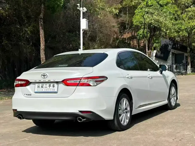 Toyota Camry — Фото автомобиля 9
