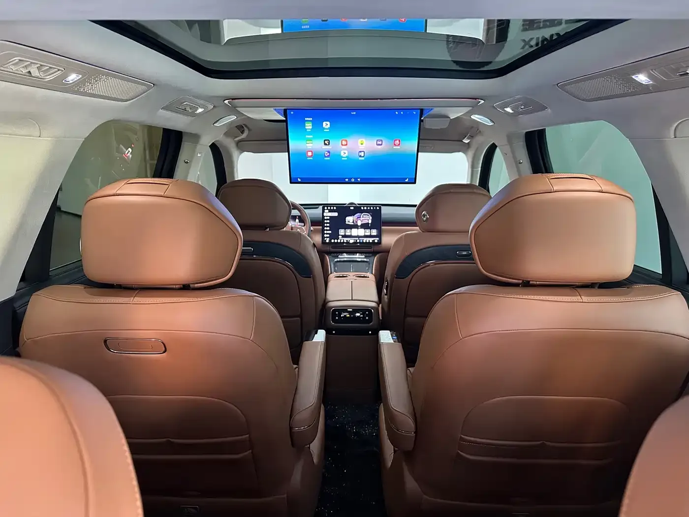 Voyah Auto VOYAH Taisan 2026 Model Base — Фото автомобиля 26
