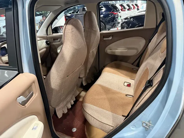 Wuling Hongguang Mini EV — Фото автомобиля 8
