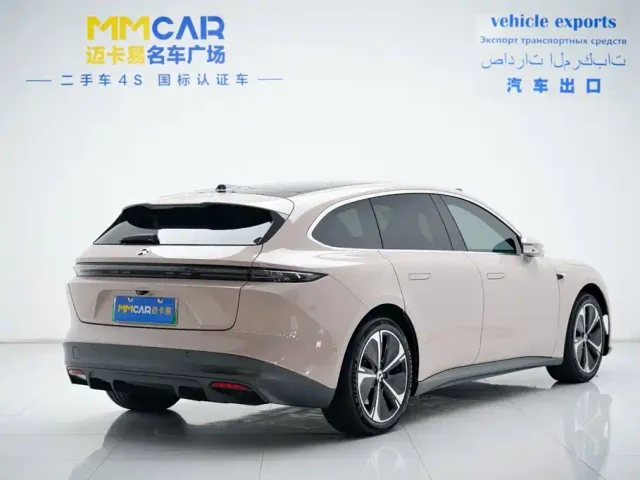 Nio ET5 Touring — Фото автомобиля 4