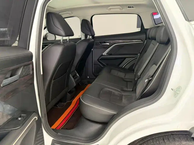 Haval H6 — Фото автомобиля 12
