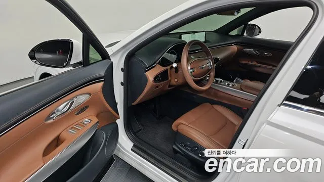 Genesis GV70 2.5T Бензин 2WD — Фото автомобиля 10