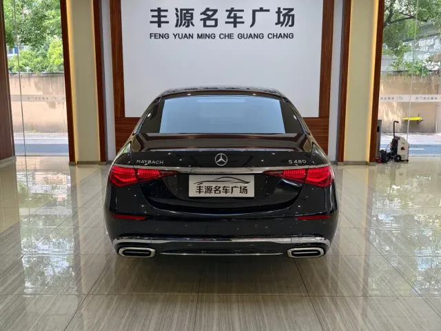 Mercedes-Benz Maybach S-Class — Фото автомобиля 28