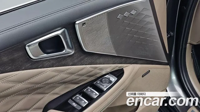 Kia K8 K8 Hybrid — Фото автомобиля 15