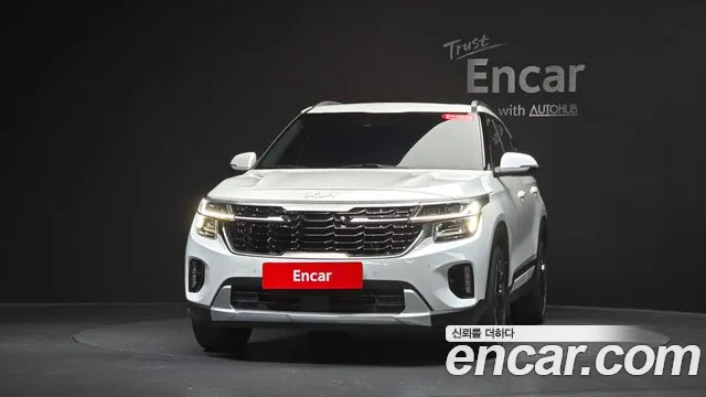 Kia Seltos Бензин 1.6 турбо 2WD — Фото автомобиля 3
