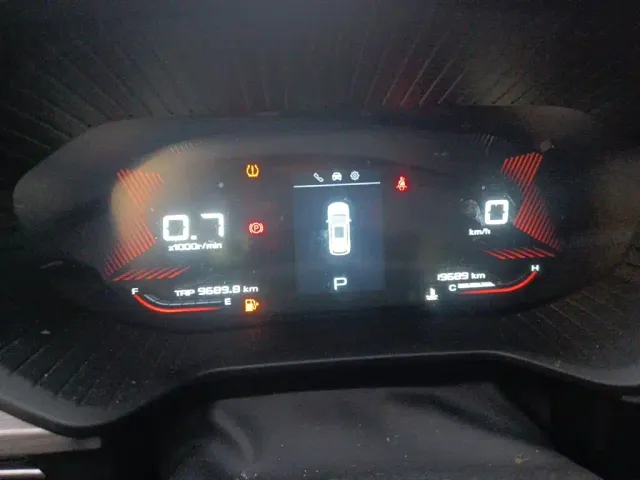 Wuling Asta — Фото автомобиля 7