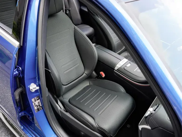 Mercedes-Benz C-Class — Фото автомобиля 18
