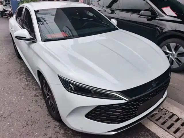 BYD Qin L 2024 DM-i 80KM Superior — Фото автомобиля 3