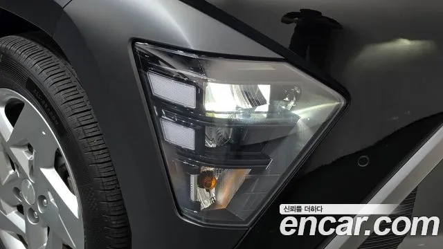 Hyundai Kona Kona (SX2) Бензин 1.6 турбо 2WD — Фото автомобиля 20