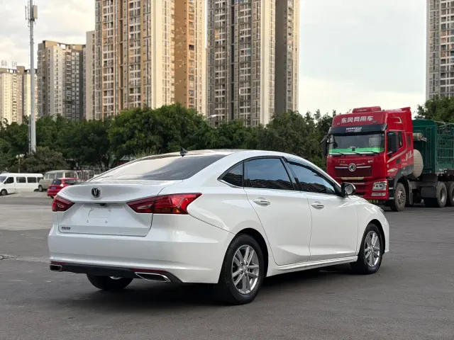 Changan Ruicheng CC — Фото автомобиля 7