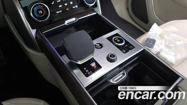 Land Rover Range Rover — Фото автомобиля 9