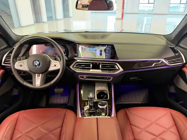 BMW X5 — Фото автомобиля 8