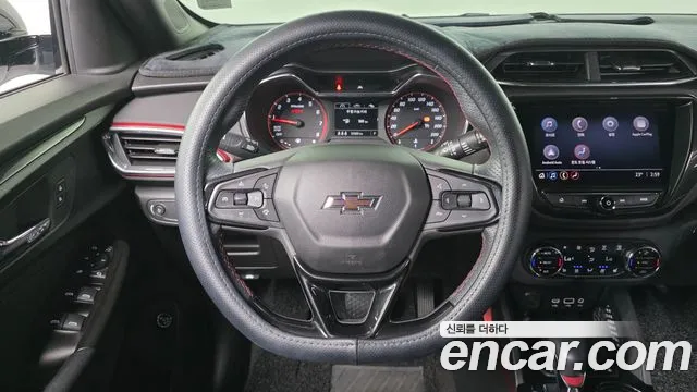 Chevrolet Trailblazer — Фото автомобиля 24