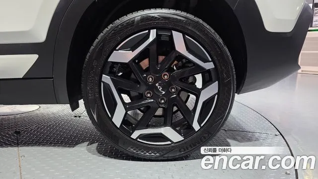 Kia Seltos Бензин 1.6 турбо 2WD — Фото автомобиля 19