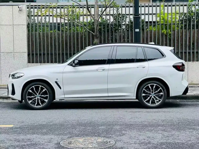 BMW X3 — Фото автомобиля 2