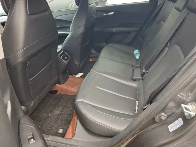 Changan Eado — Фото автомобиля 5