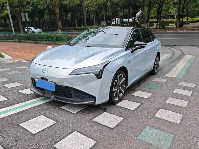 GAC Aion S Plus — Фото автомобиля 2