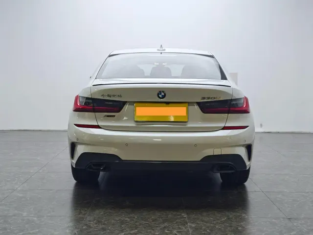 BMW 3 Series — Фото автомобиля 6